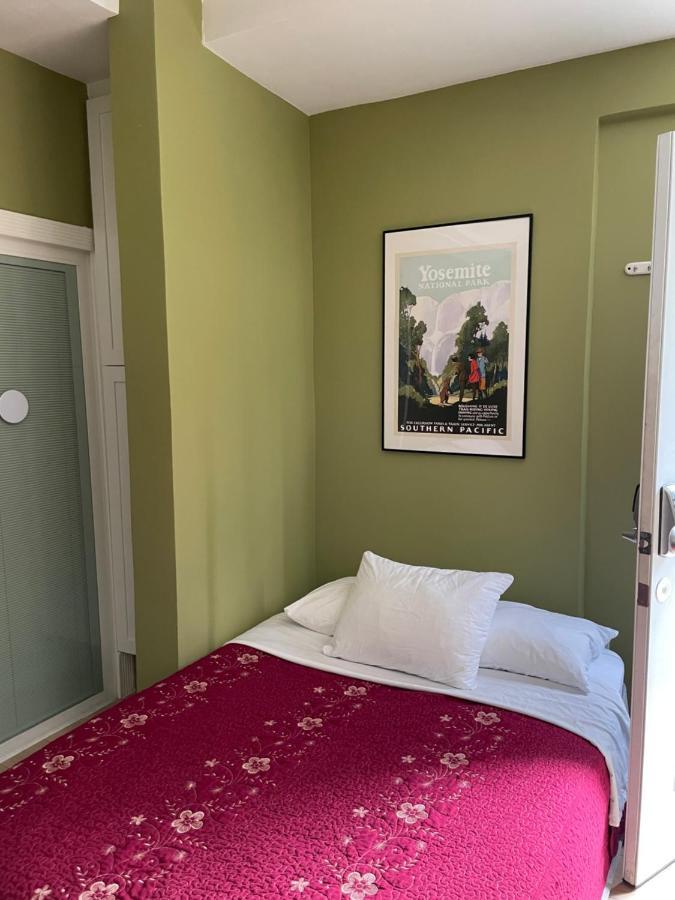 Private Room W/ Private Full Bathroom & Wifi & Ac & Shared Kitchen In Los Ángeles Exterior foto