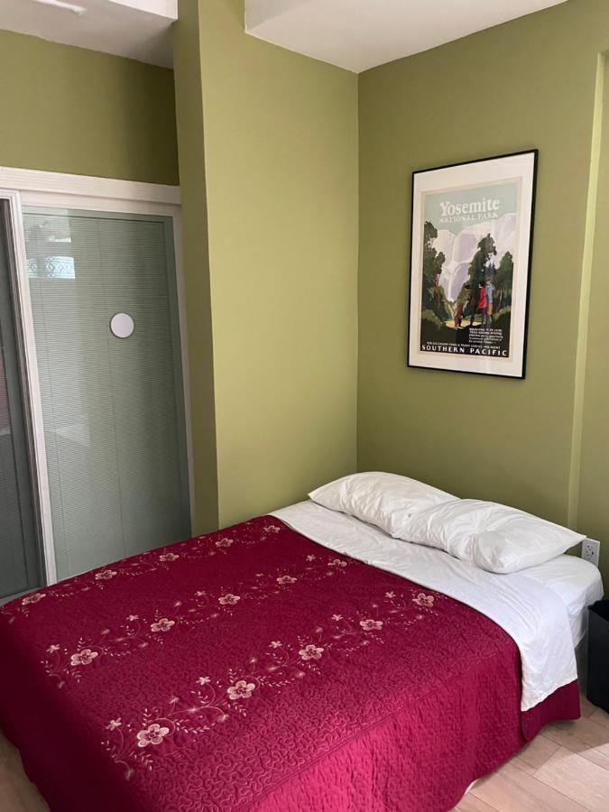 Private Room W/ Private Full Bathroom & Wifi & Ac & Shared Kitchen In Los Ángeles Exterior foto