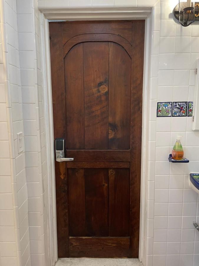 Private Room W/ Private Full Bathroom & Wifi & Ac & Shared Kitchen In Los Ángeles Exterior foto