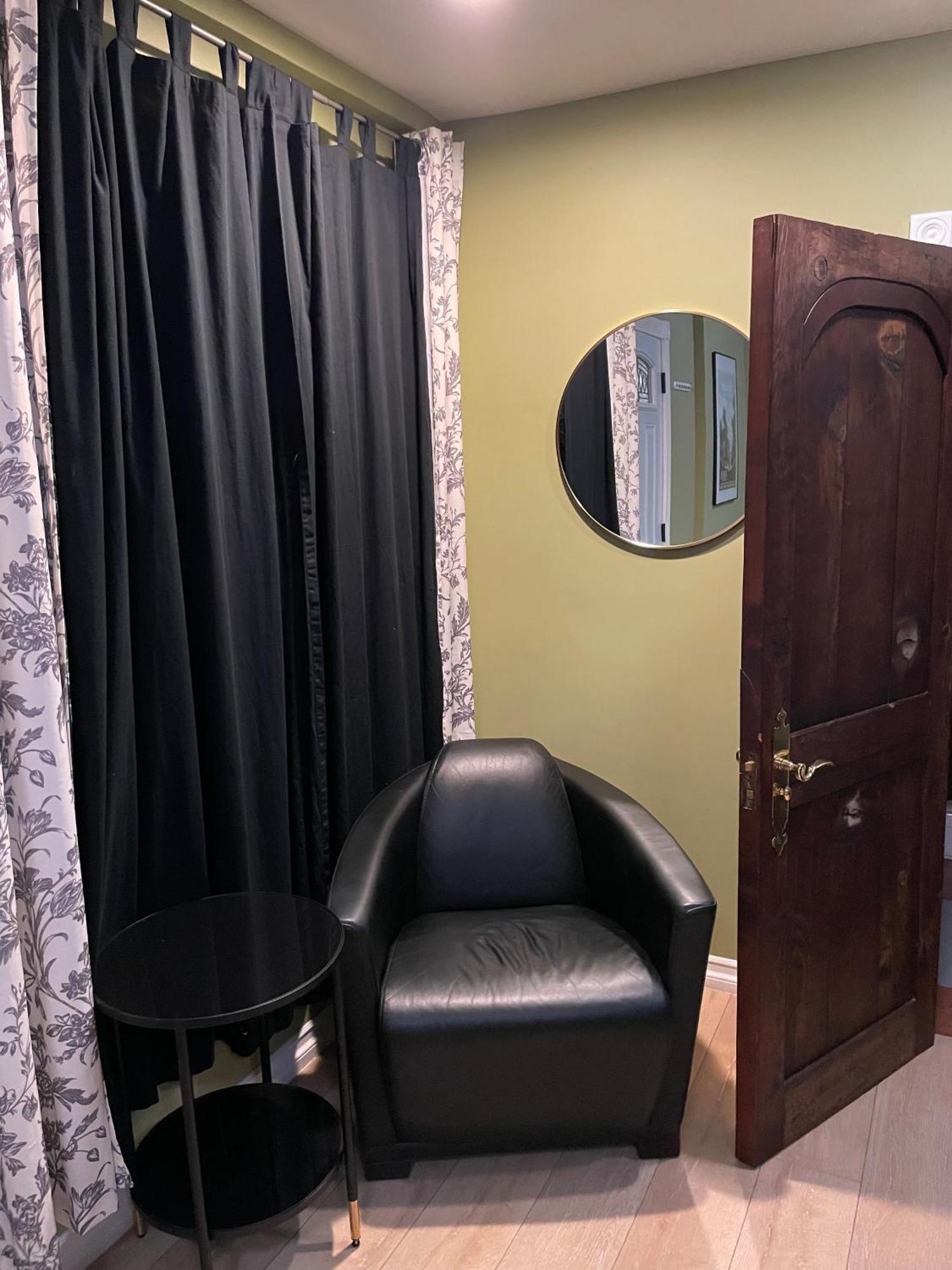 Private Room W/ Private Full Bathroom & Wifi & Ac & Shared Kitchen In Los Ángeles Exterior foto